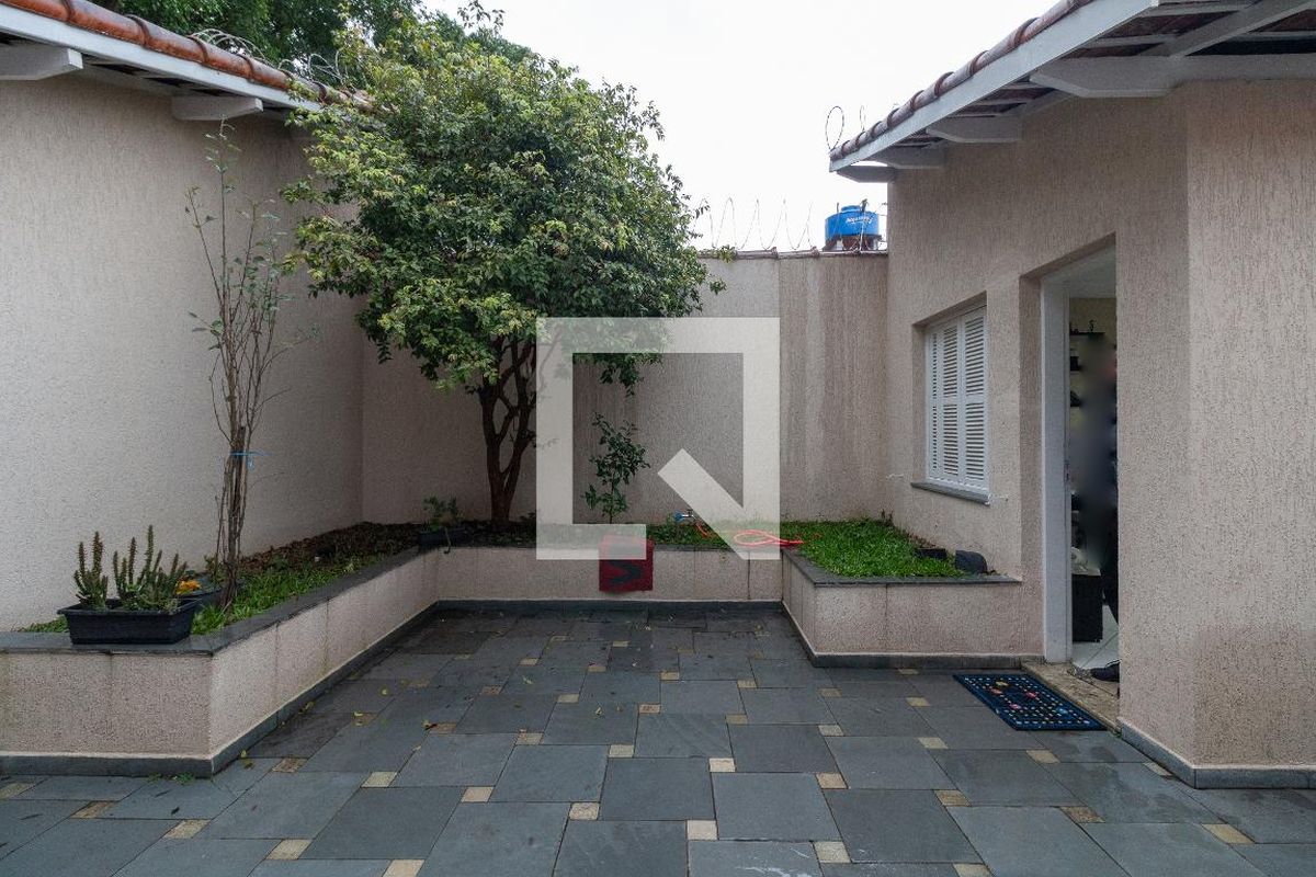 Casa, 3 quartos, 278 m² - Foto 30