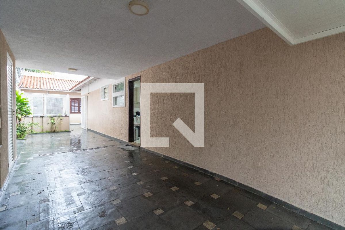 Casa, 3 quartos, 278 m² - Foto 40