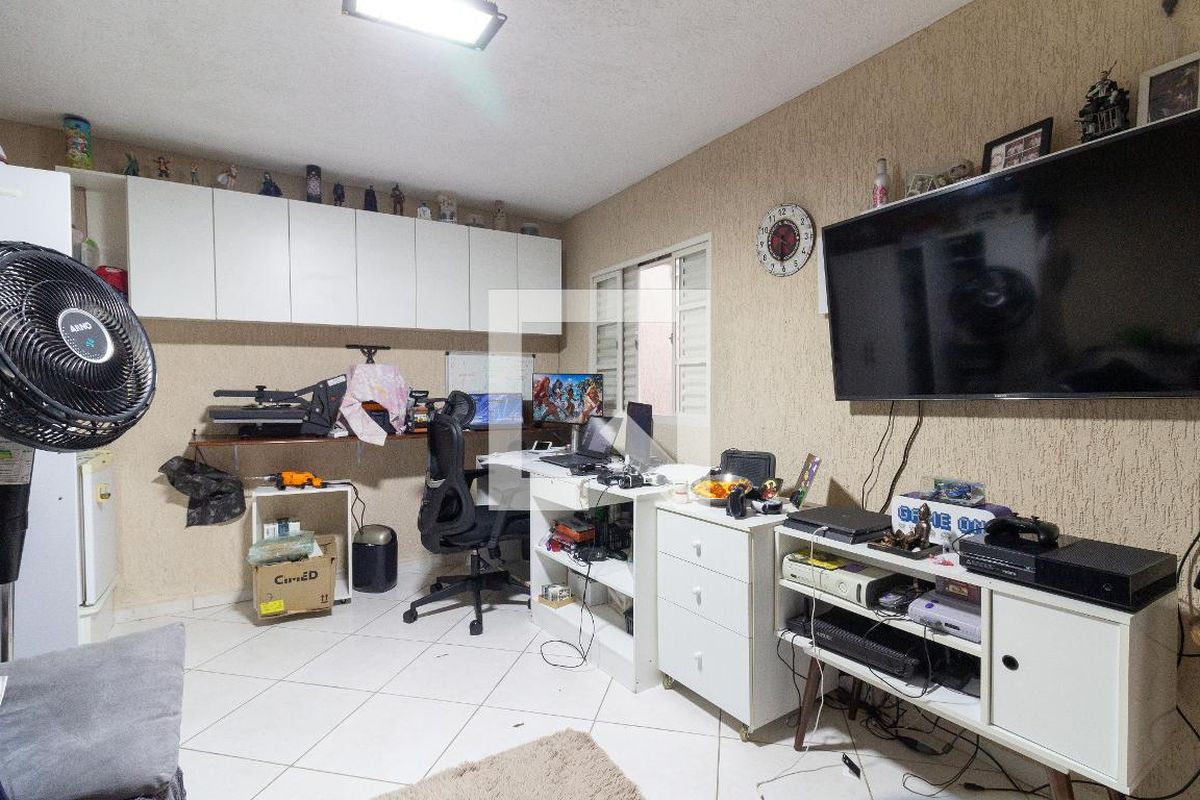 Casa, 3 quartos, 278 m² - Foto 35