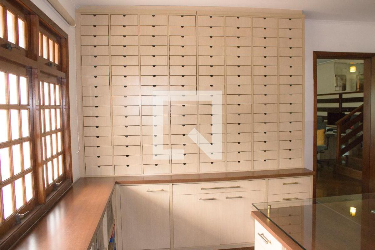 Casa, 5 quartos, 345 m² - Foto 10