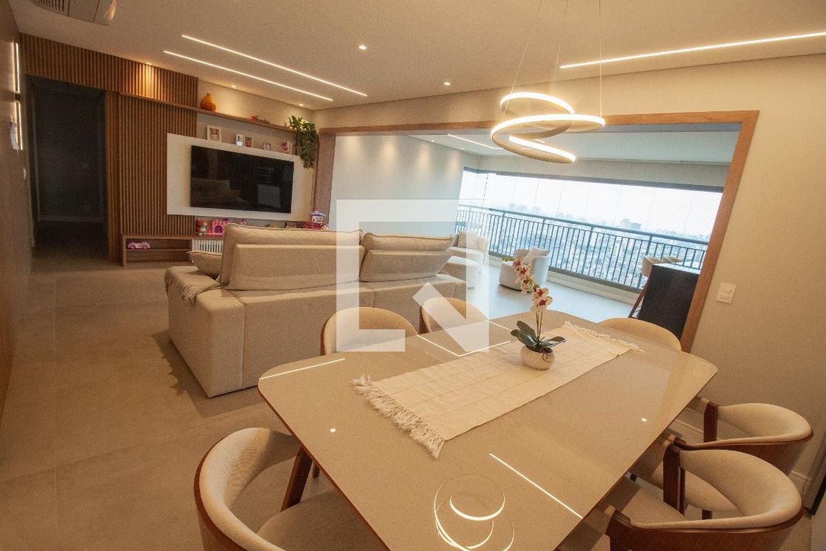 Apartamento, 3 quartos, 159 m² - Foto 1