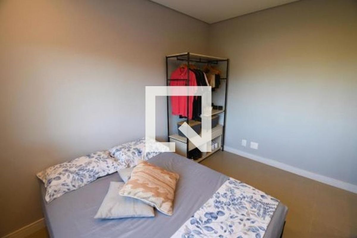 Casa, 3 quartos, 250 m² - Foto 23