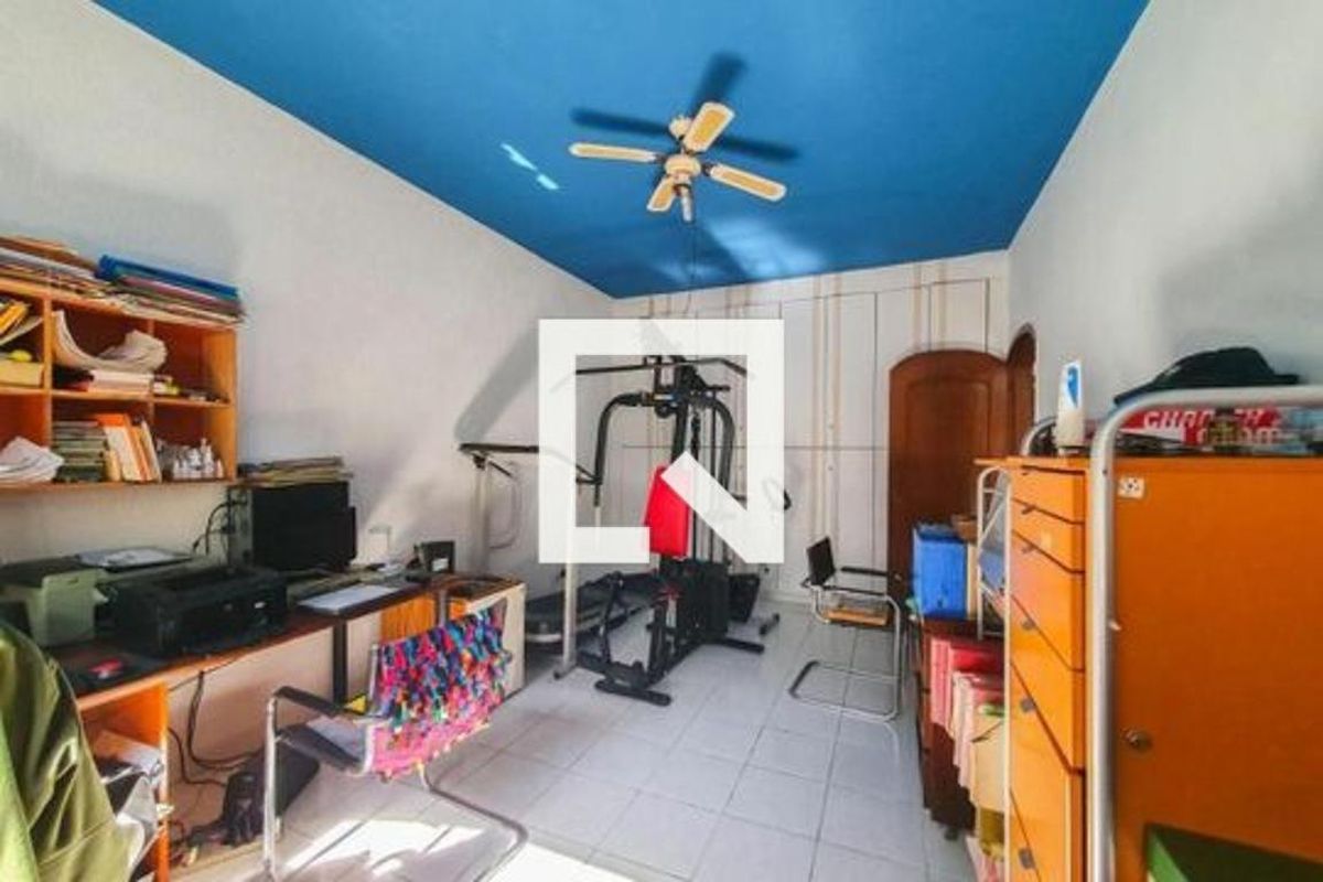 Casa, 3 quartos, 250 m² - Foto 36