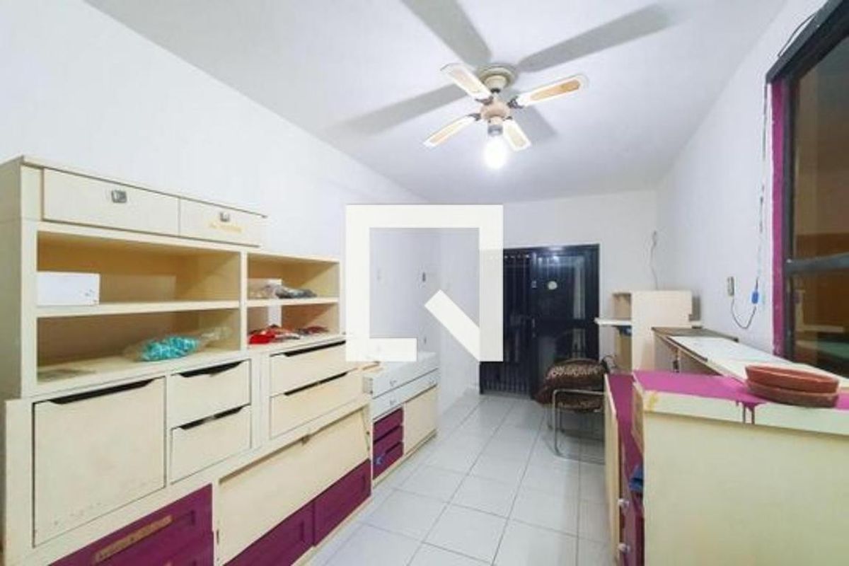Casa, 3 quartos, 250 m² - Foto 74
