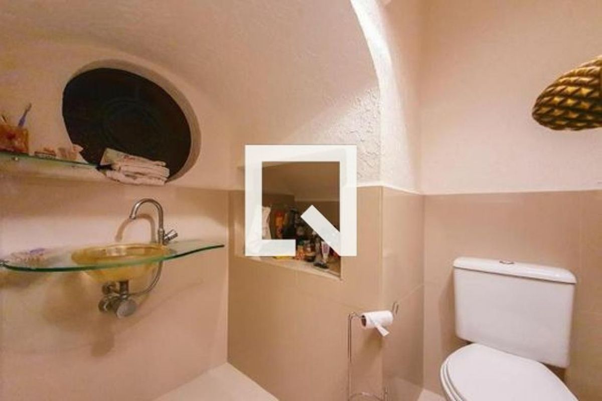 Casa, 3 quartos, 250 m² - Foto 57