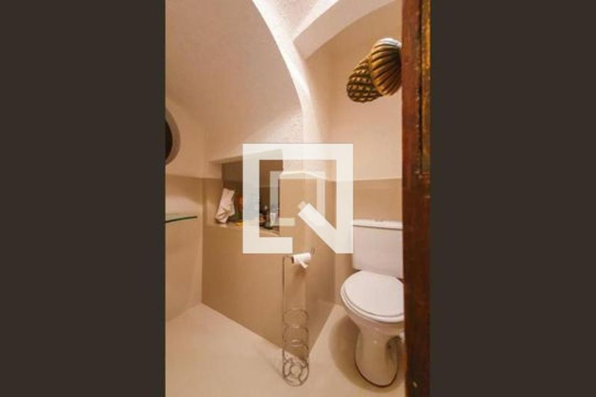 Casa, 3 quartos, 250 m² - Foto 62