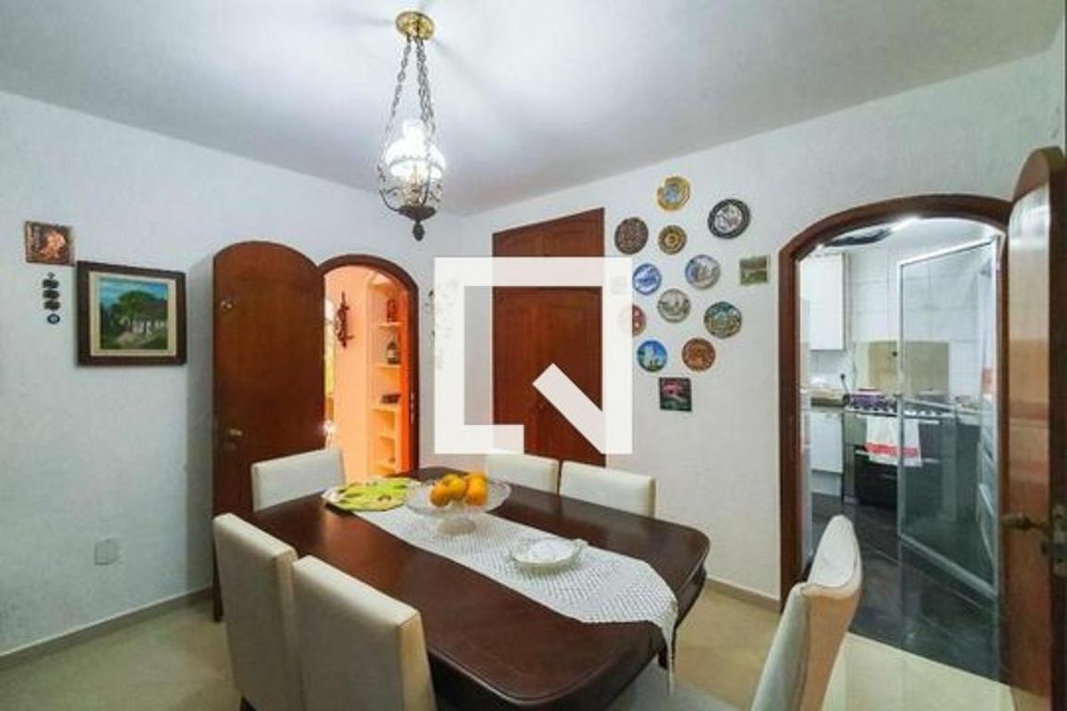 Casa, 3 quartos, 250 m² - Foto 13