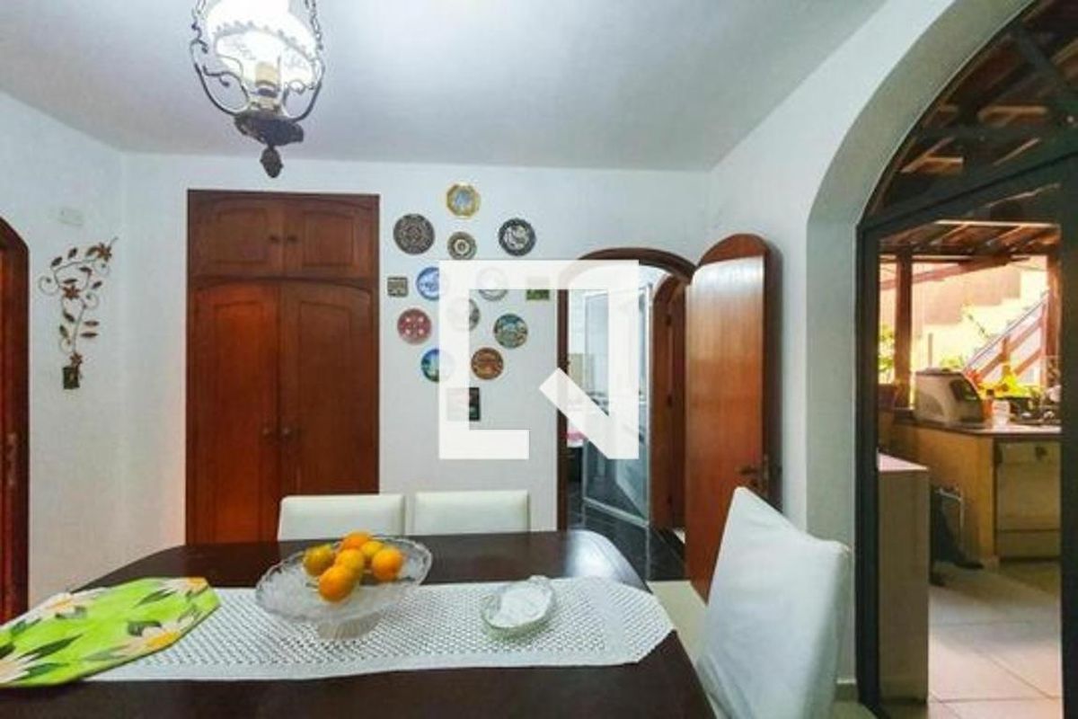 Casa, 3 quartos, 250 m² - Foto 16
