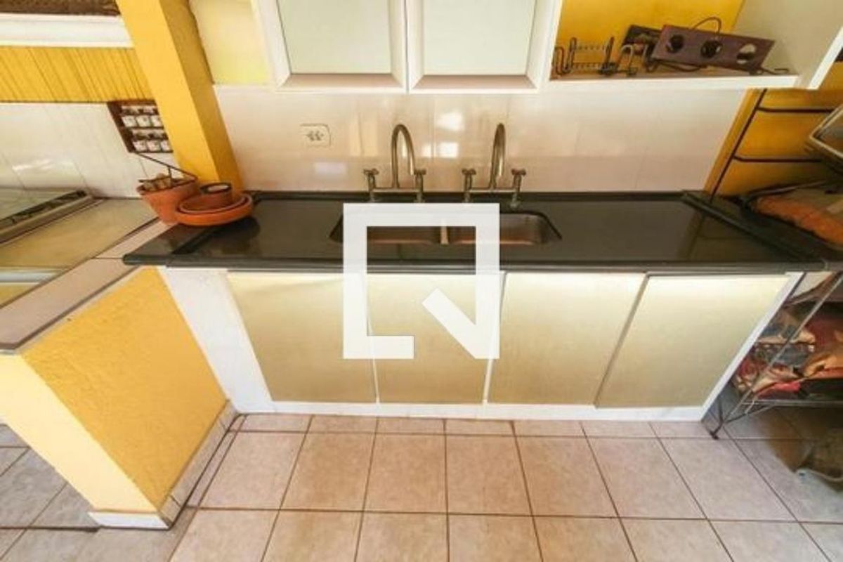 Casa, 3 quartos, 250 m² - Foto 92