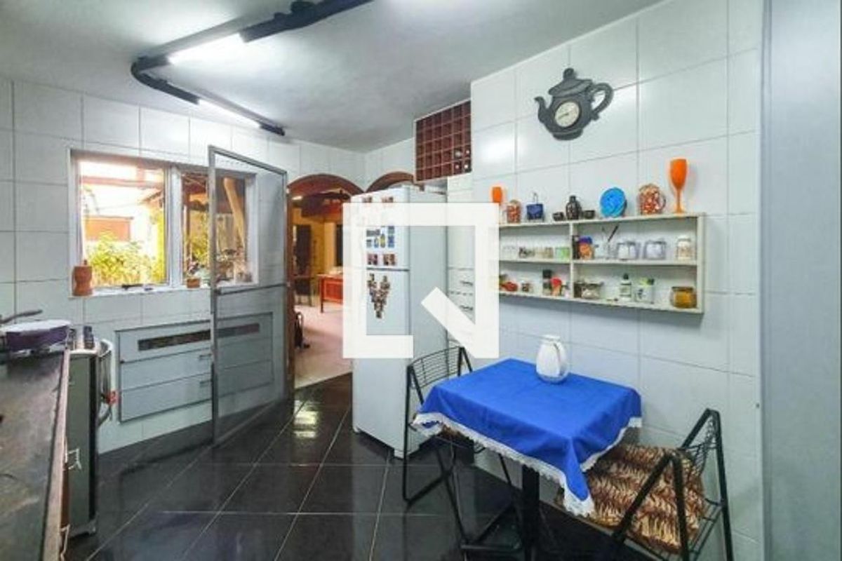 Casa, 3 quartos, 250 m² - Foto 69