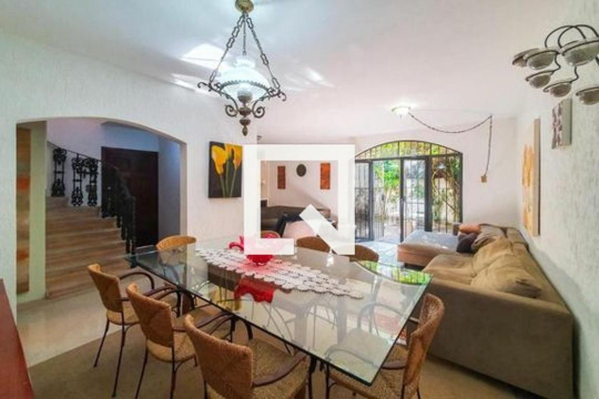 Casa, 3 quartos, 250 m² - Foto 3