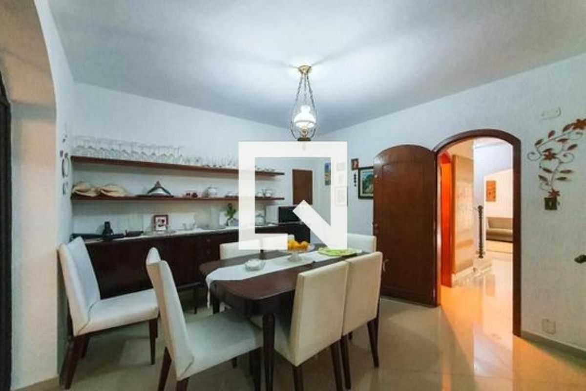 Casa, 3 quartos, 250 m² - Foto 15
