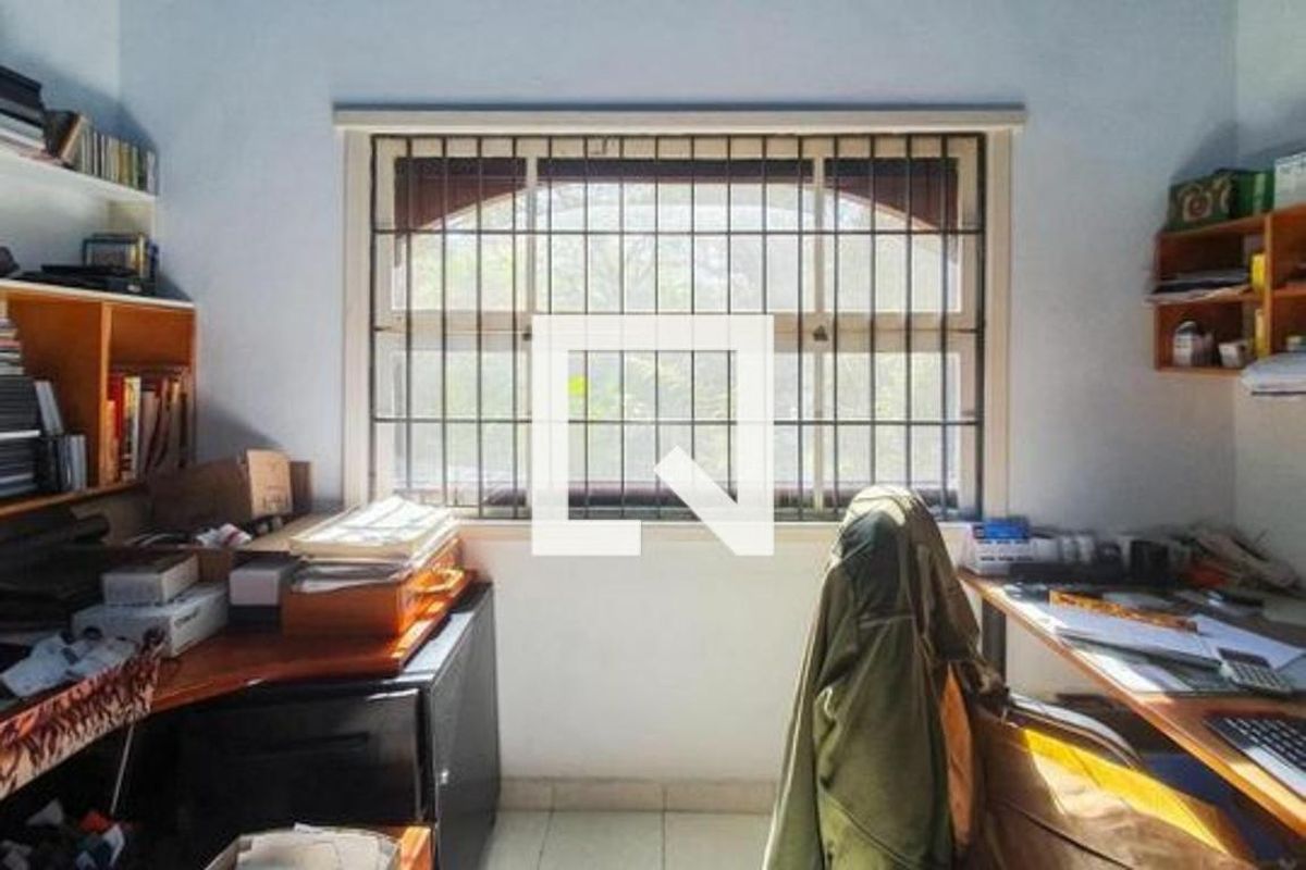 Casa, 3 quartos, 250 m² - Foto 44