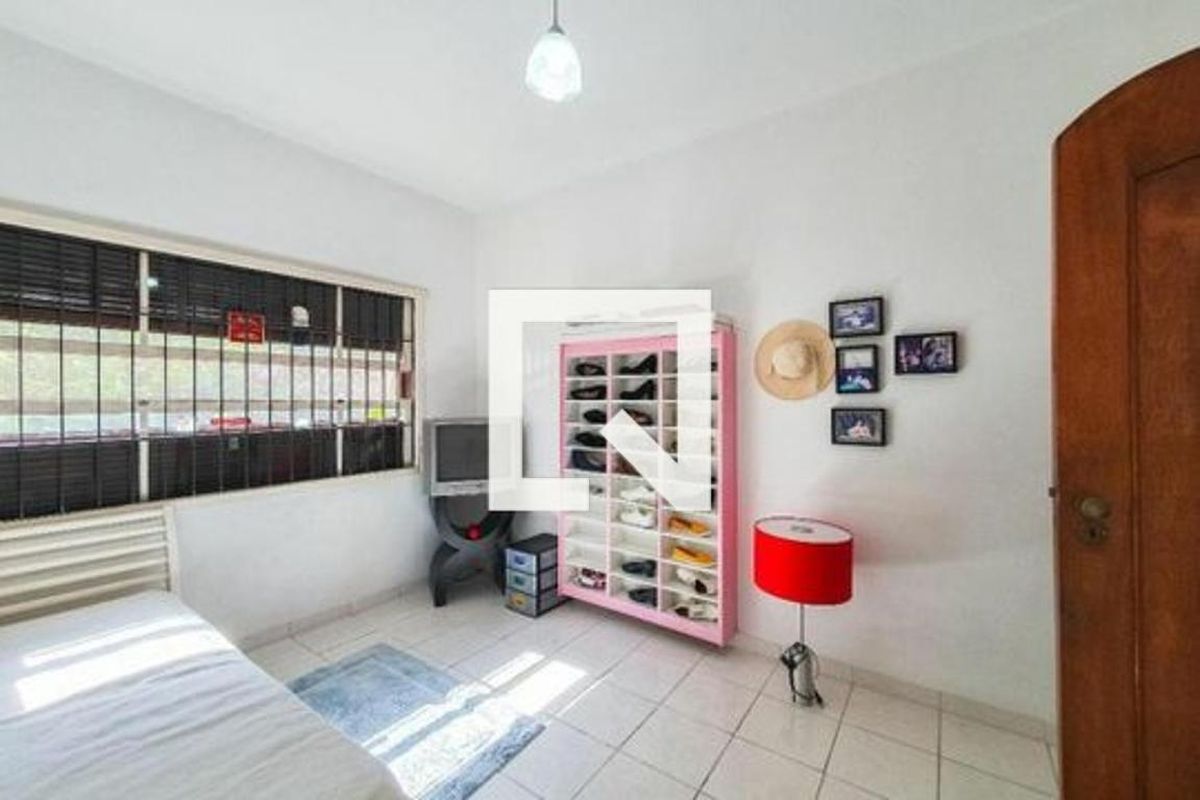 Casa, 3 quartos, 250 m² - Foto 28