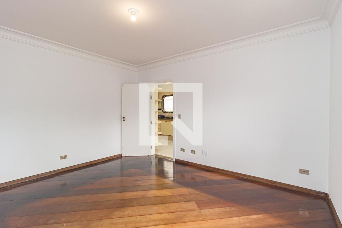 Apartamento, 4 quartos, 253 m² - Foto 12