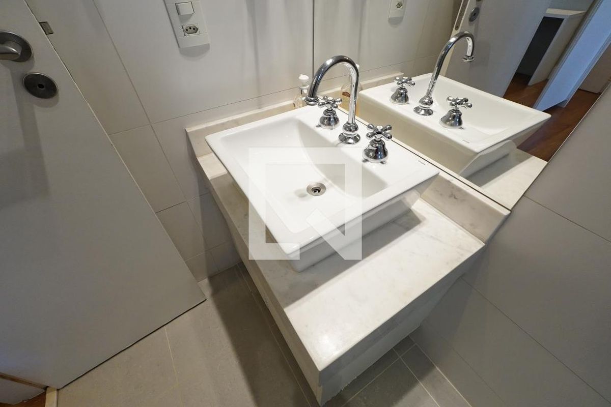 Apartamento, 4 quartos, 226 m² - Foto 35