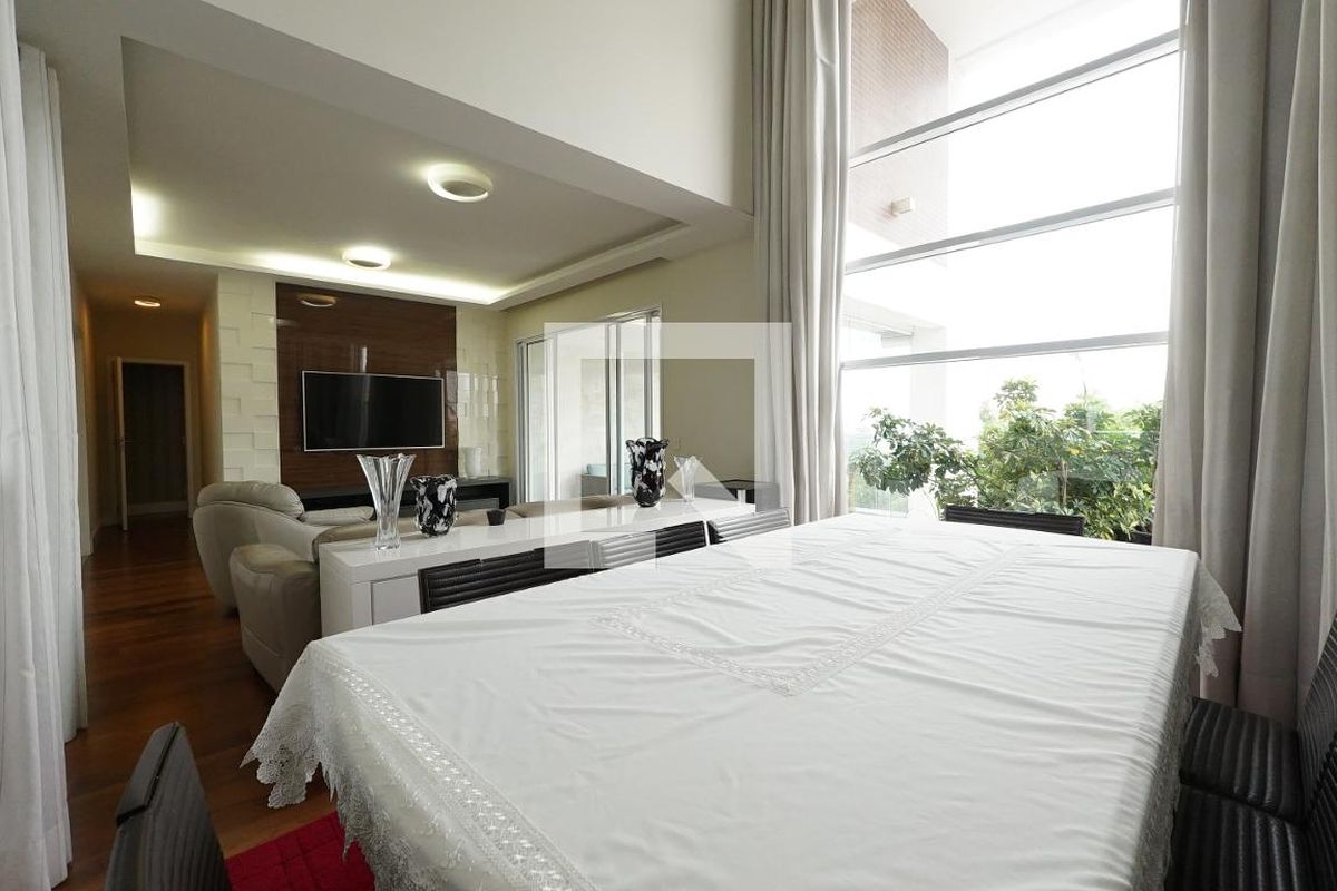 Apartamento, 4 quartos, 226 m² - Foto 2