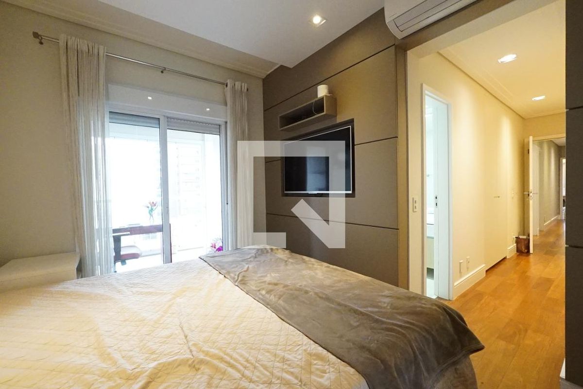 Apartamento, 4 quartos, 226 m² - Foto 49