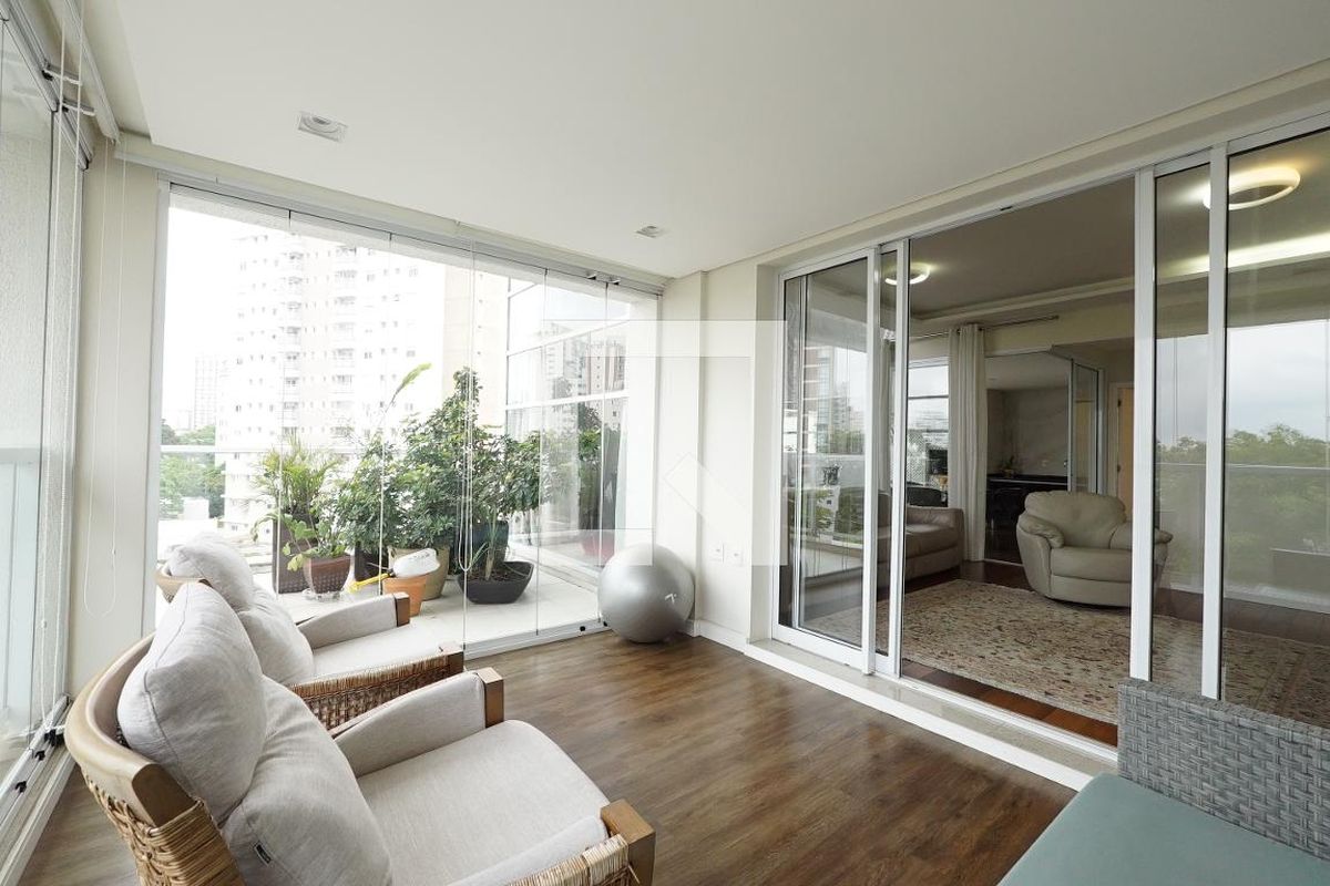 Apartamento, 4 quartos, 226 m² - Foto 8