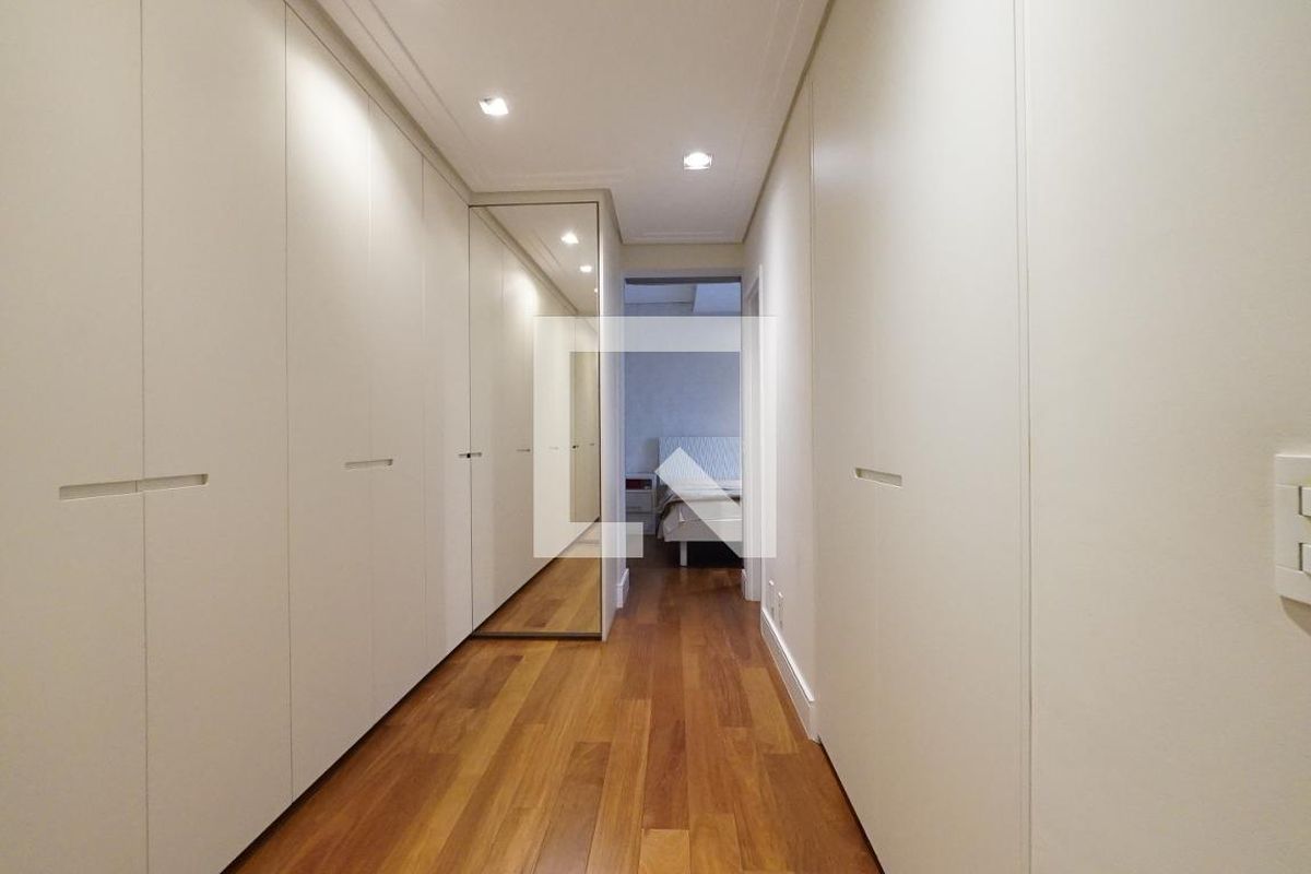 Apartamento, 4 quartos, 226 m² - Foto 46