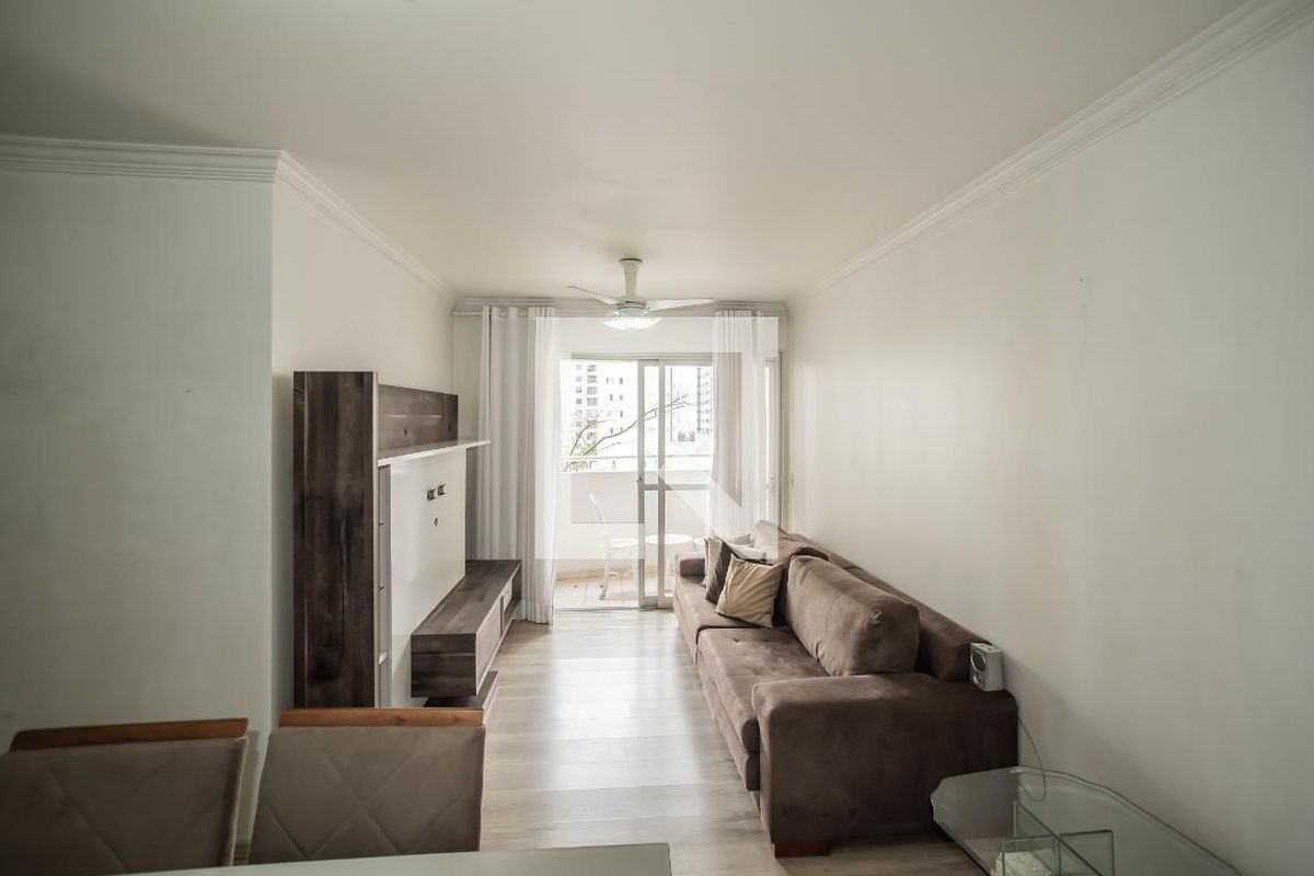Apartamento, 3 quartos, 76 m² - Foto 1