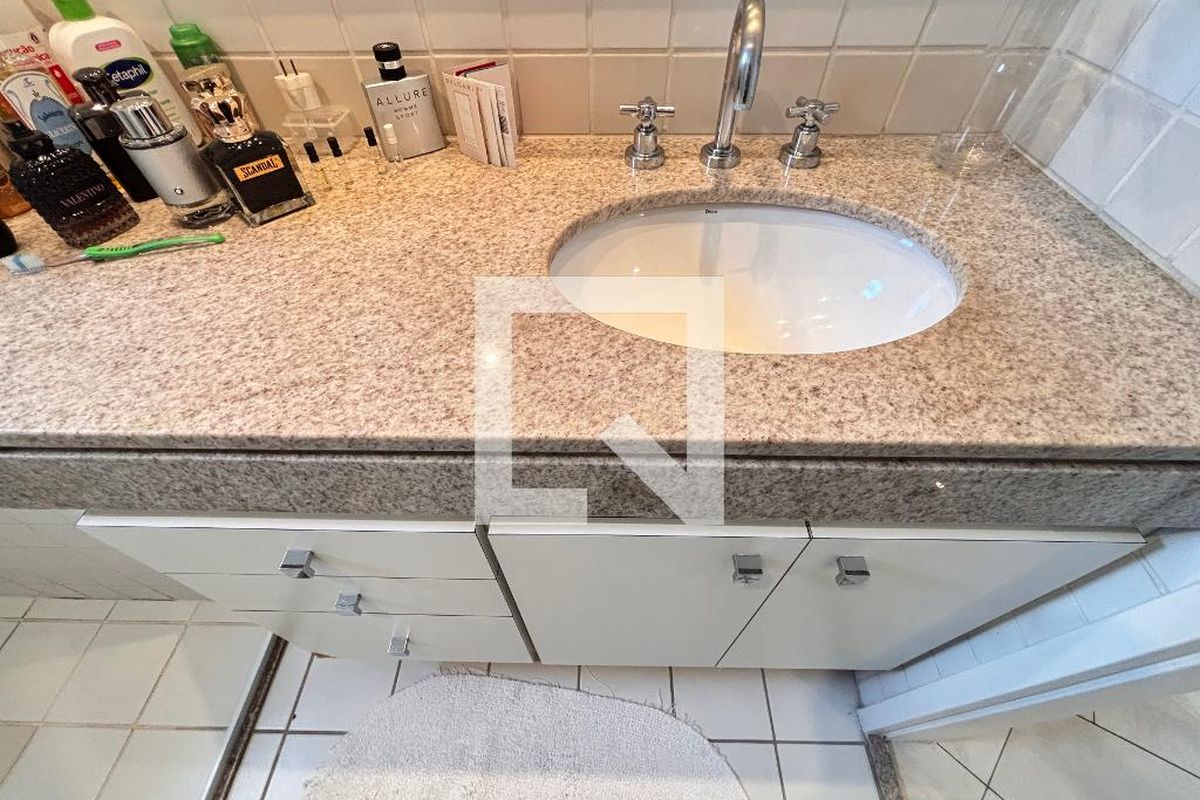 Apartamento, 2 quartos, 74 m² - Foto 26