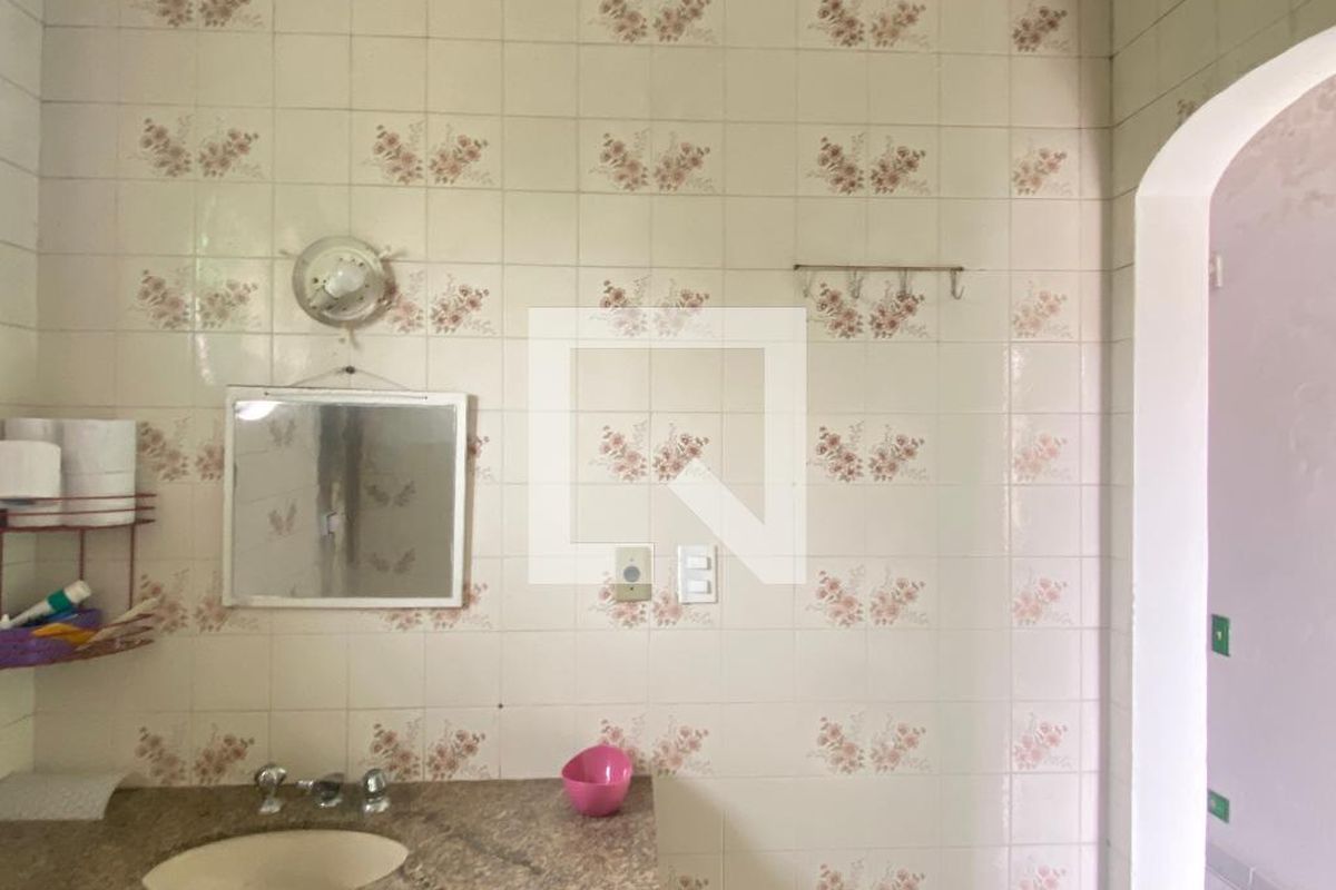 Casa, 3 quartos, 300 m² - Foto 41