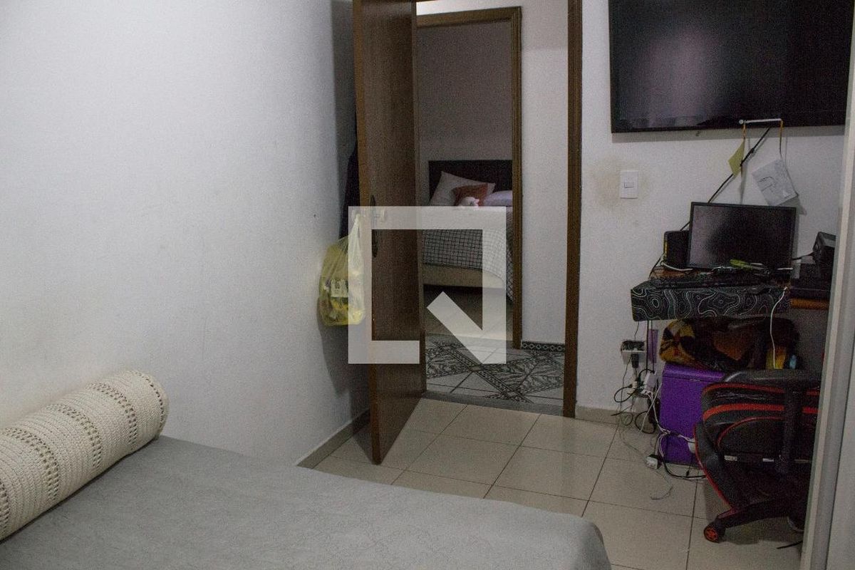 Casa, 4 quartos, 250 m² - Foto 11