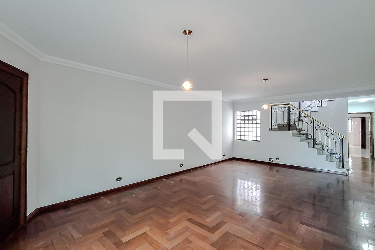 Casa, 4 quartos, 310 m² - Foto 1