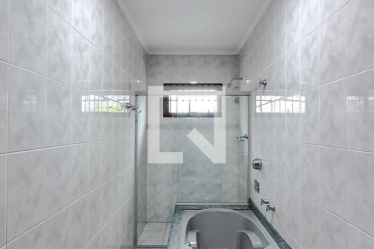 Casa, 4 quartos, 310 m² - Foto 29