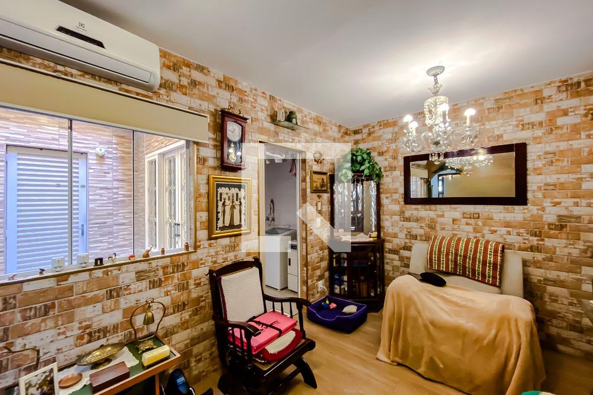Casa, 5 quartos, 207 m² - Foto 2