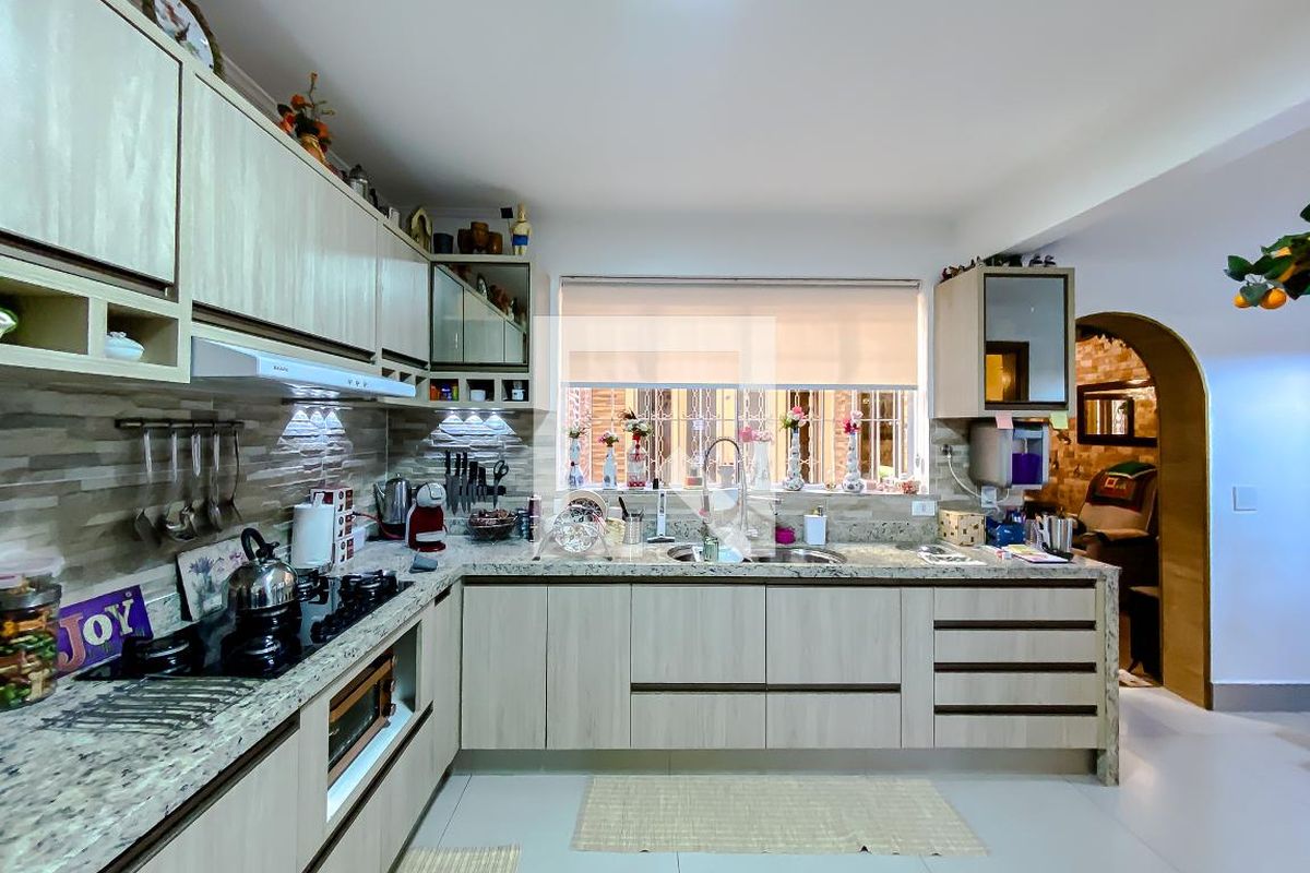 Casa, 5 quartos, 207 m² - Foto 67