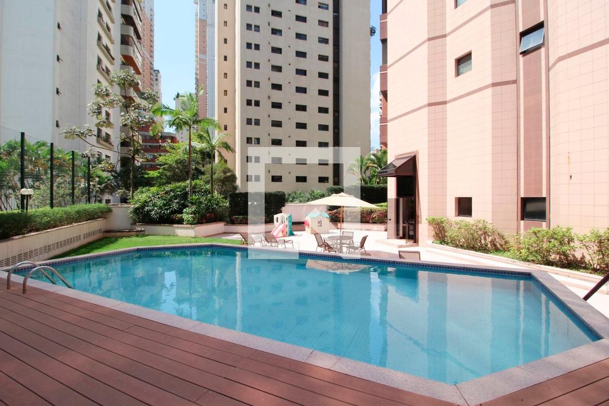 Apartamento, 3 quartos, 216 m² - Foto 72