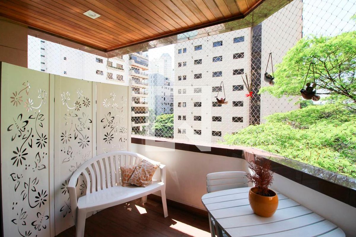 Apartamento, 3 quartos, 216 m² - Foto 6