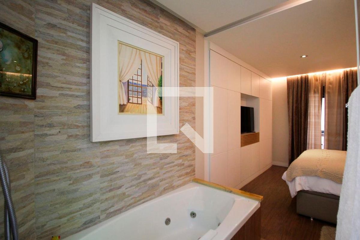 Apartamento, 3 quartos, 216 m² - Foto 37