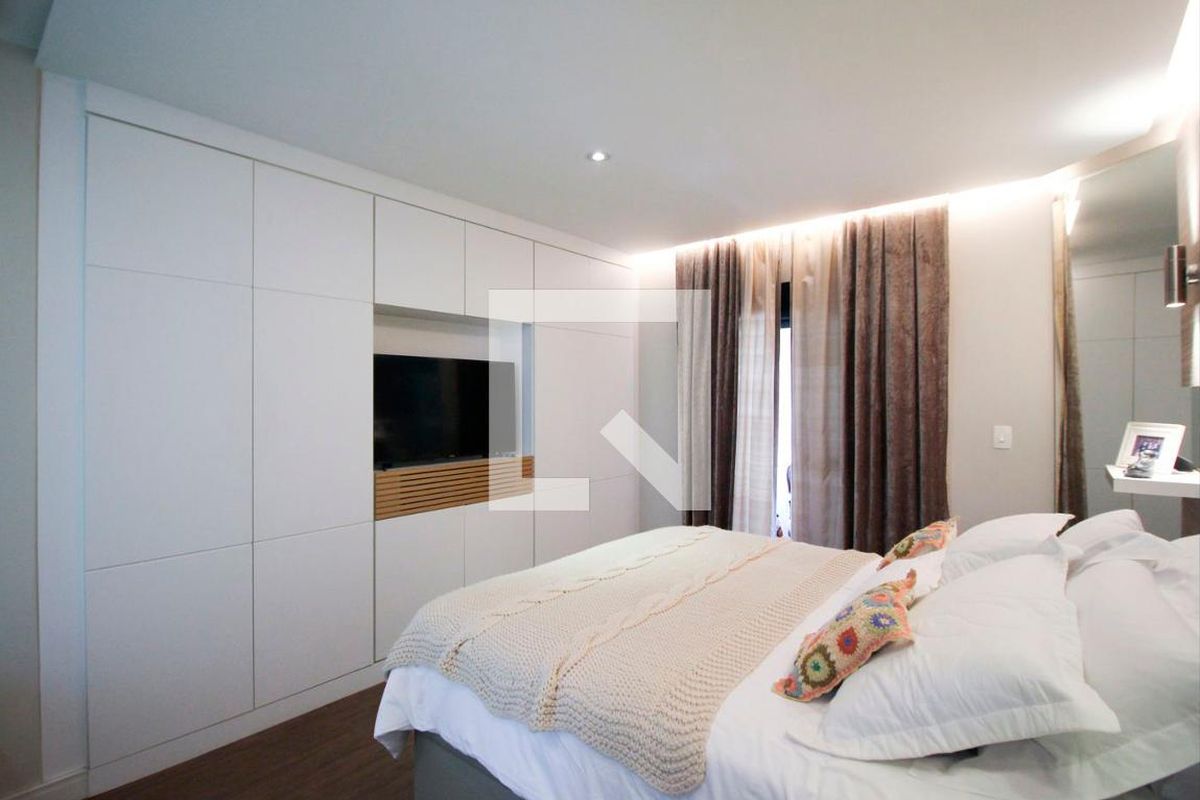 Apartamento, 3 quartos, 216 m² - Foto 17
