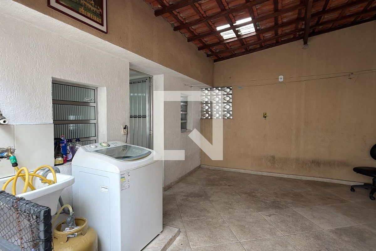 Casa, 1 quarto, 109 m² - Foto 23