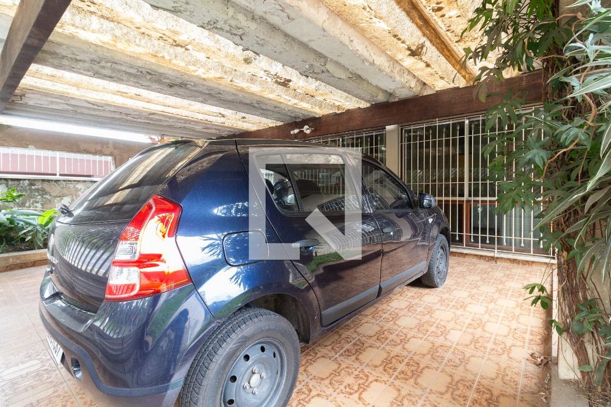 Casa, 4 quartos, 250 m² - Foto 44