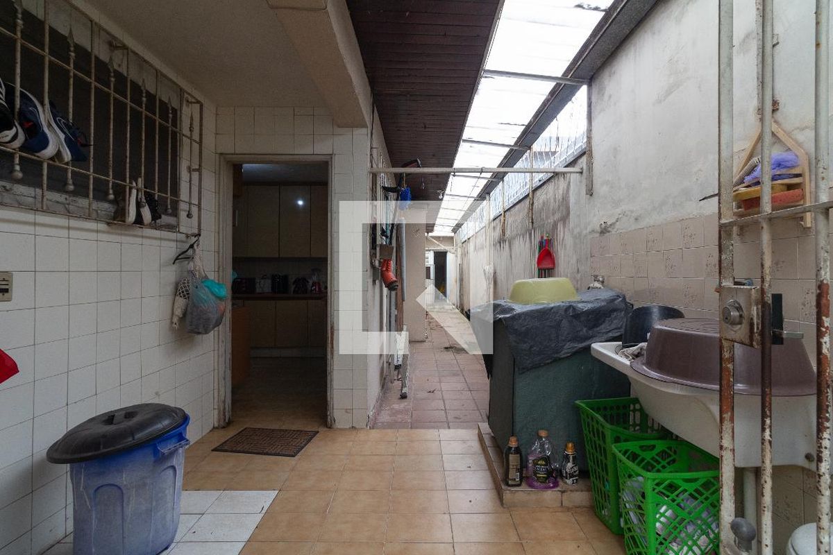 Casa, 4 quartos, 250 m² - Foto 27