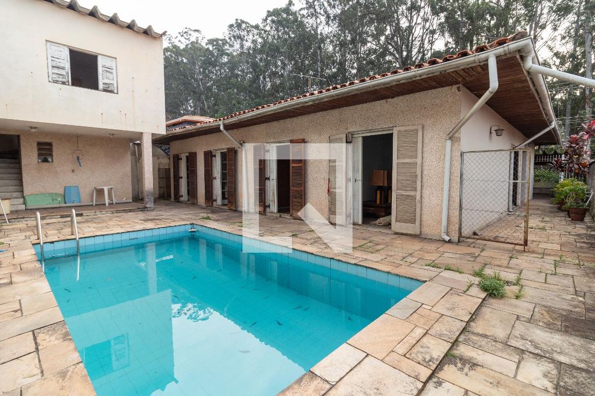 Casa, 4 quartos, 250 m² - Foto 31