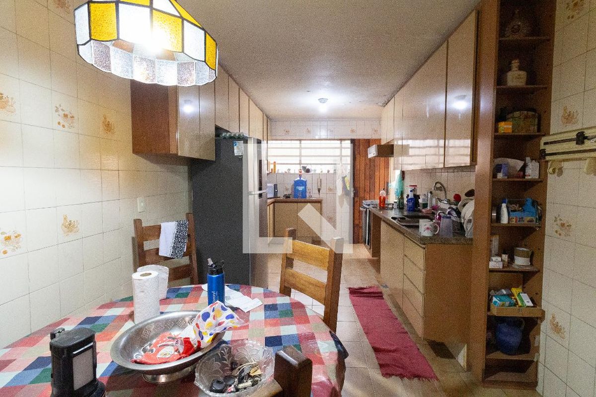 Casa, 4 quartos, 250 m² - Foto 6