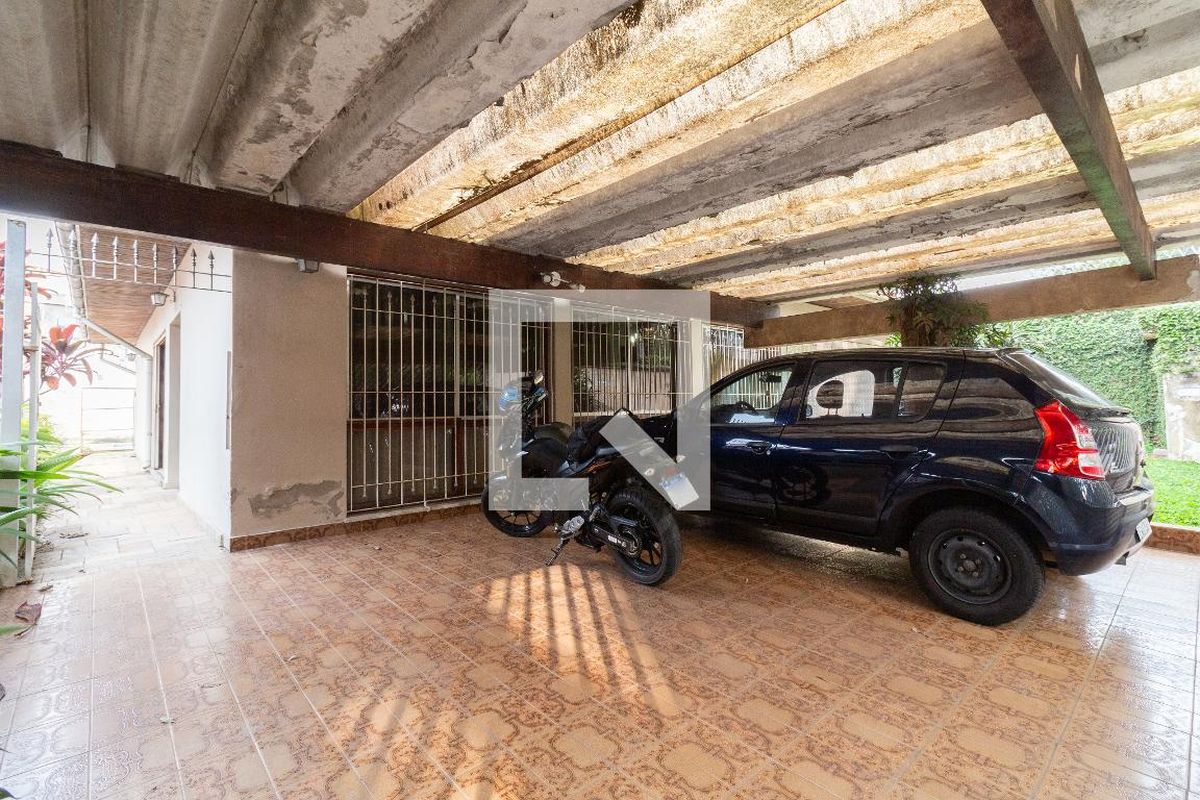 Casa, 4 quartos, 250 m² - Foto 42