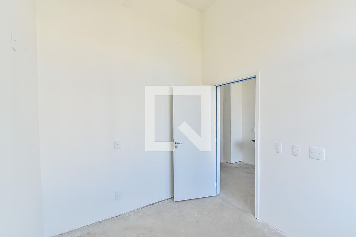 Apartamento, 1 quarto, 32 m² - Foto 12