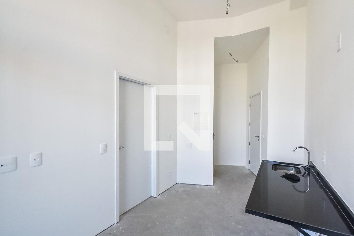Apartamento, 1 quarto, 32 m² - Foto 2
