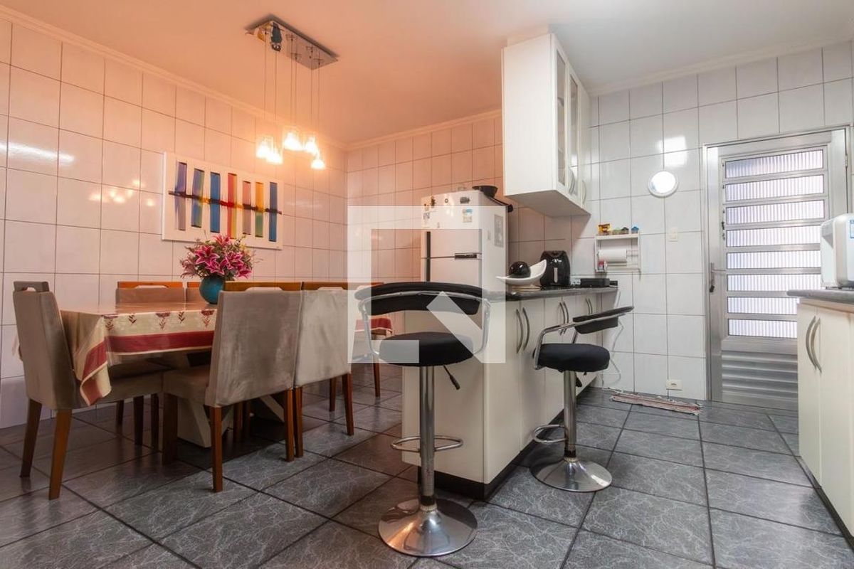 Casa, 3 quartos, 195 m² - Foto 23