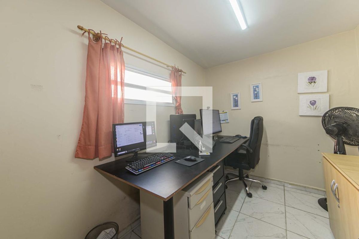 Casa, 3 quartos, 195 m² - Foto 63