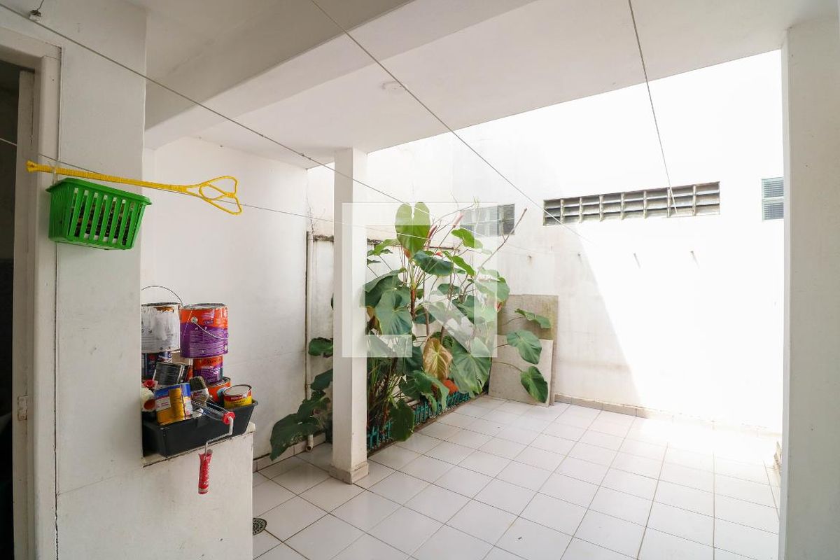 Casa, 3 quartos, 240 m² - Foto 63