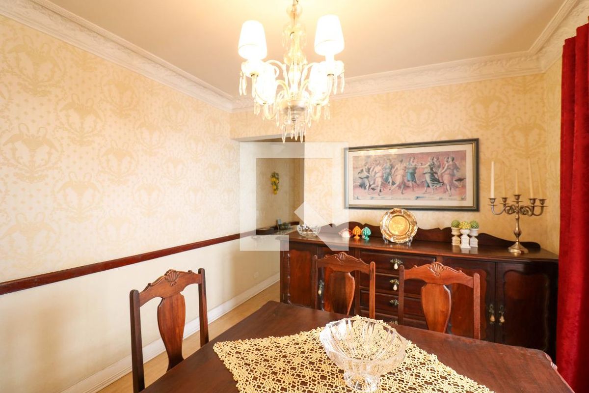 Casa, 3 quartos, 240 m² - Foto 27