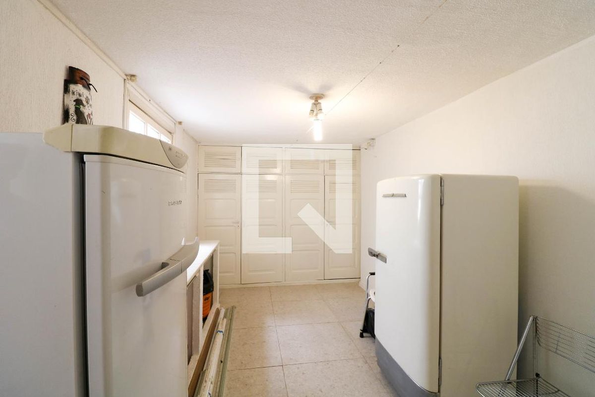 Casa, 3 quartos, 240 m² - Foto 71