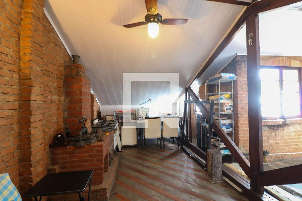 Casa, 3 quartos, 240 m² - Foto 141